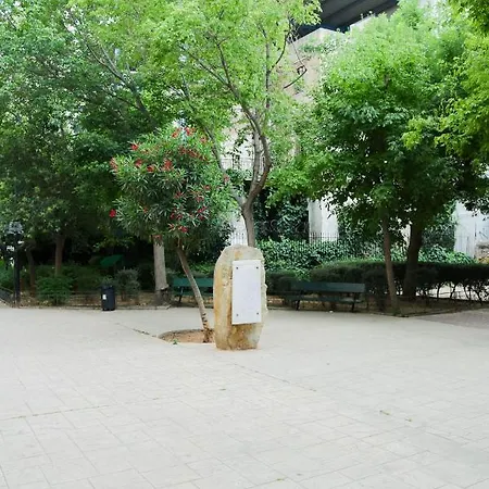 דירה Dado's